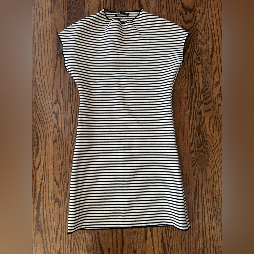 Zara Black and White Mini Dress, size M